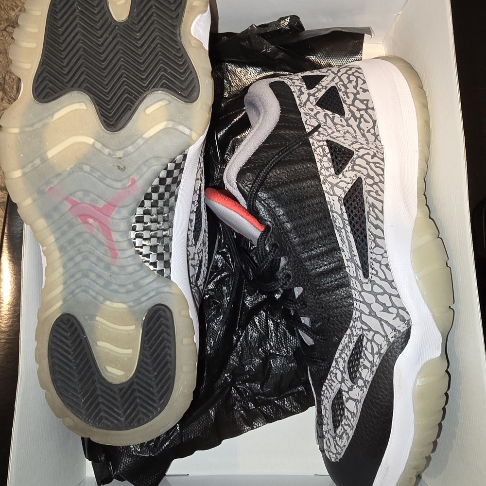 Jordan retro 11 low ie